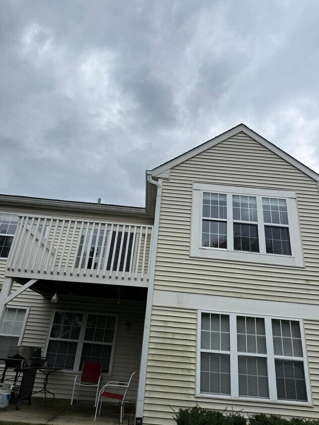 Primary Photo - 2211 Waterleaf Ct