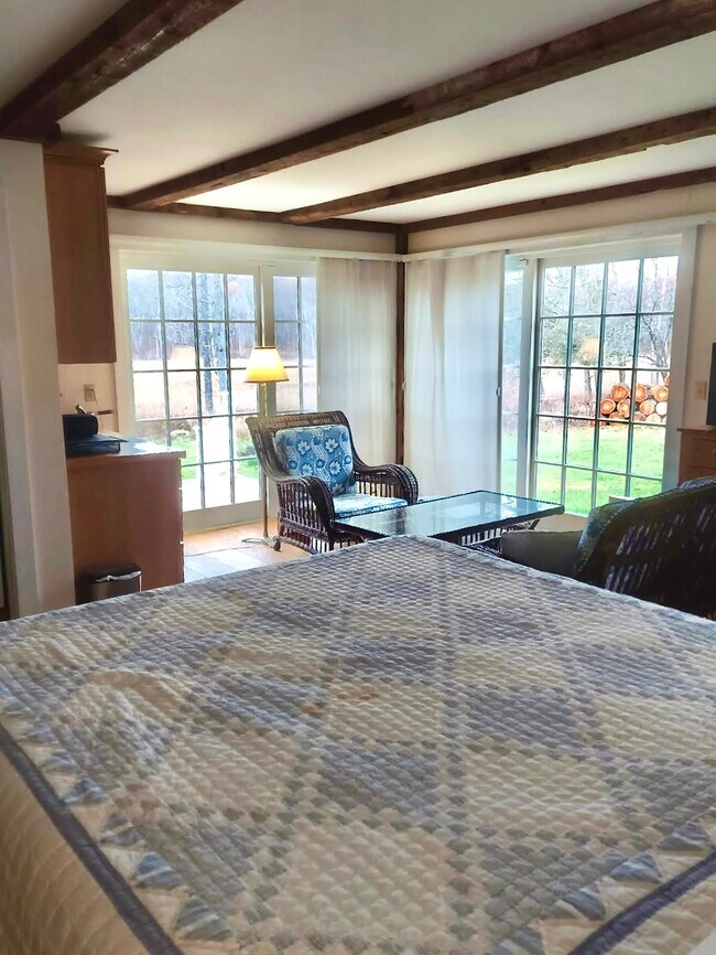 Interior de la unidad - 286 Sharon Mountain Rd