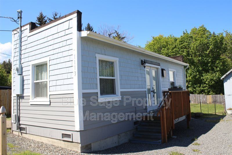 1113 S Race St, Port Angeles, WA 98362 House Rental in Port Angeles