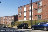 Primary Photo - 660 Straight St