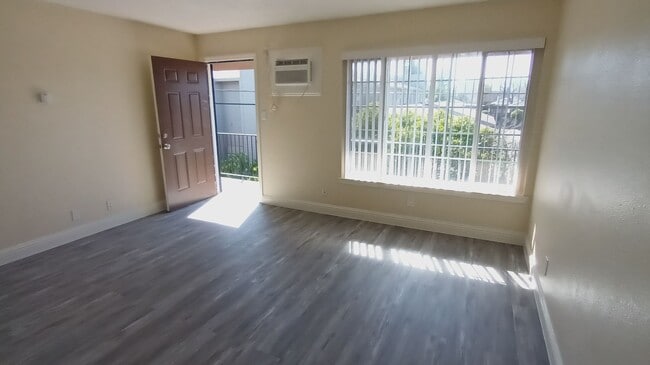 Photo - Welcome to SkyView Villa & Somerset Apartments!