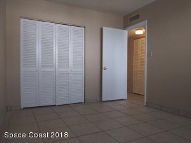 Foto del edificio - 8401 N Atlantic Ave