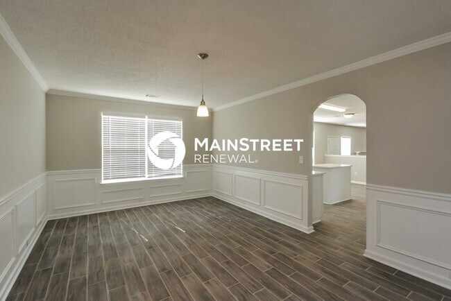 Photo - 6 Bedroom Pet-Friendly Home in COVINGTON, GA with Main Street Renewal