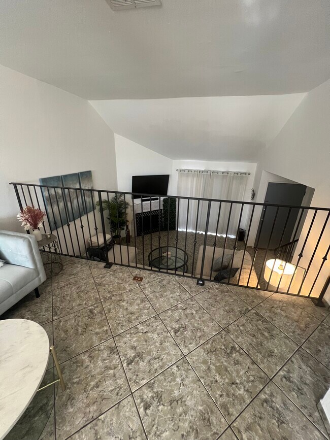 Building Photo - 9601 Sylmar Ave