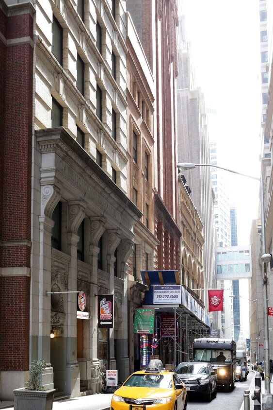 54 Pine St, New York, NY 10005 Apartments New York, NY