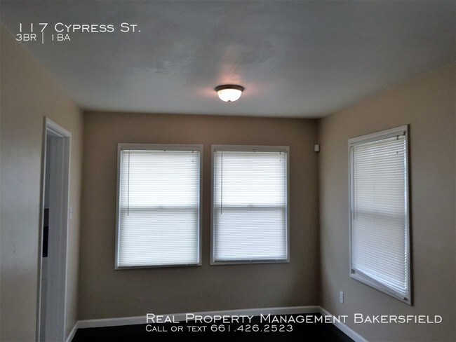 Building Photo - 117 Cypress St