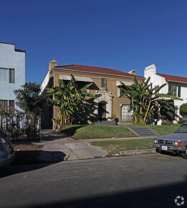 Foto del edificio - 1135 N New Hampshire Ave