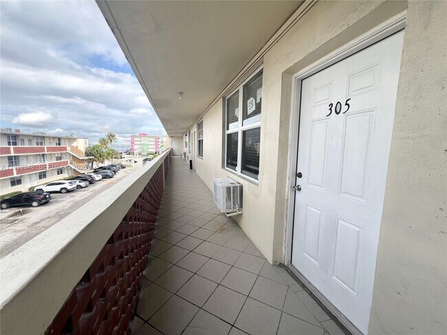 Building Photo - 1800 79th Street Causeway