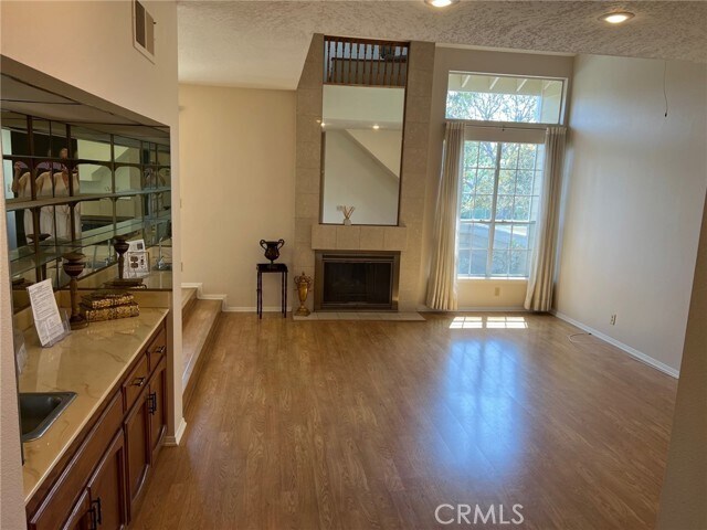 Building Photo - 451 Medford Ct