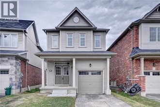 Building Photo - 15 Blacksmith Dr