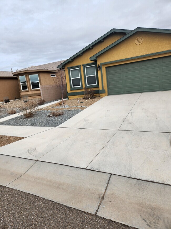 Front Yard - 4050 Mora River Ave SW