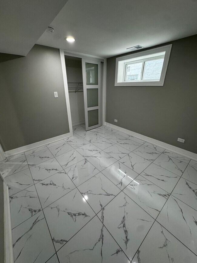 Foto del edificio - 1427 N Lawndale Ave