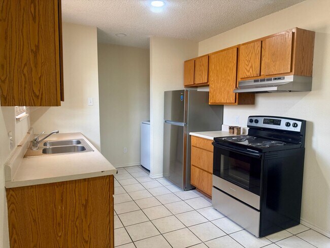 Foto del edificio - 914 82nd St