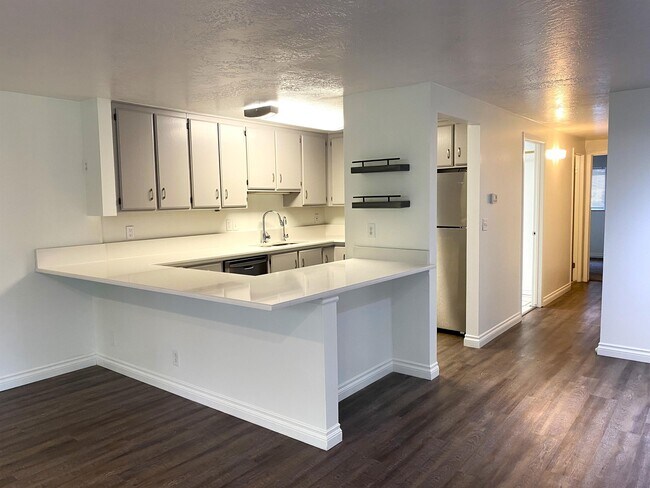 Foto del edificio - 8143 Cottonwood Hills Cir