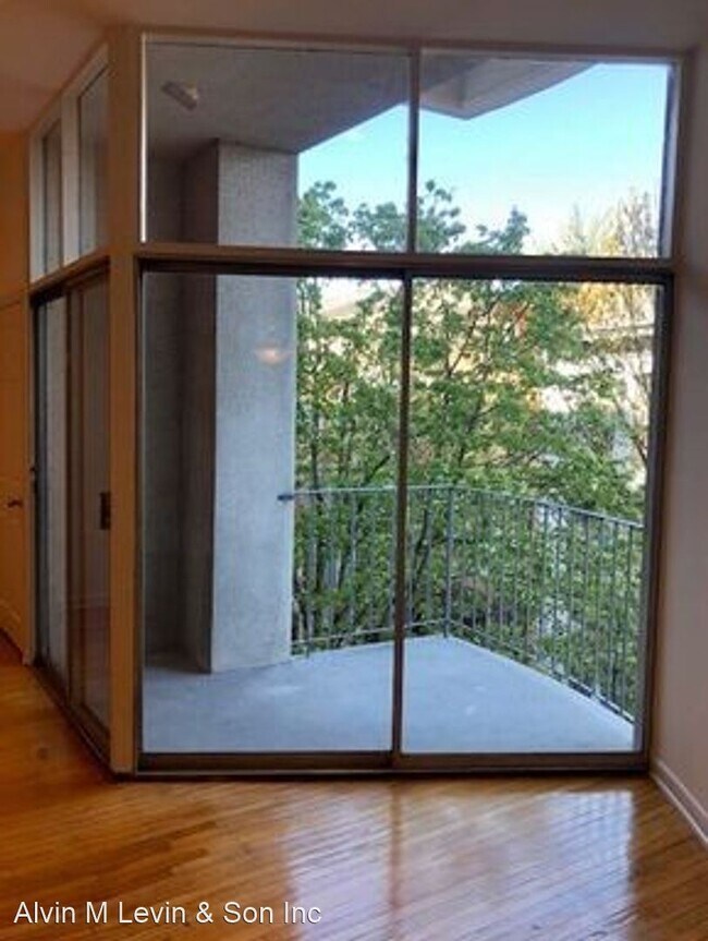 Building Photo - 1311 Lombard St