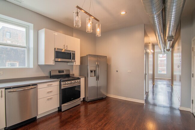 Foto del edificio - 1418 W 18th St