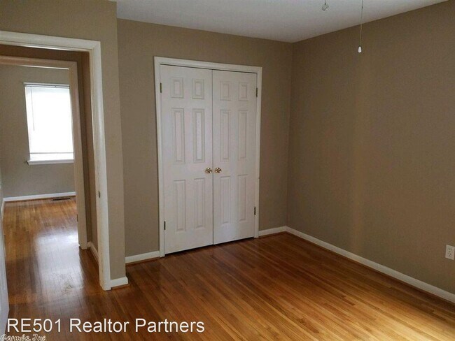 Building Photo - 3 br, 1 bath House - 3735 Loch Lane