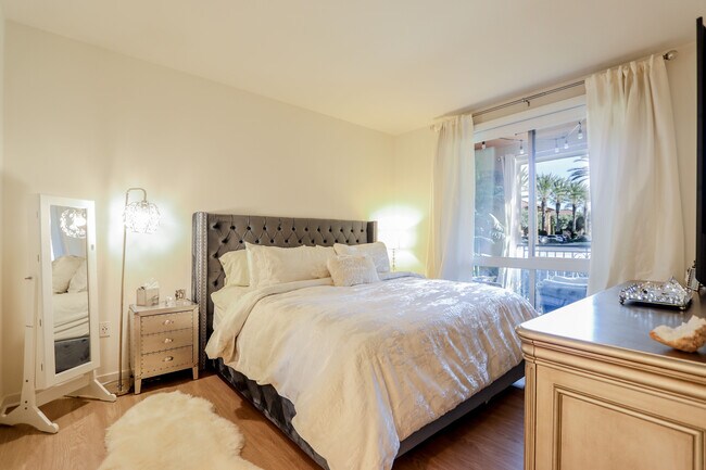 Foto del edificio - 7154 Miramonte