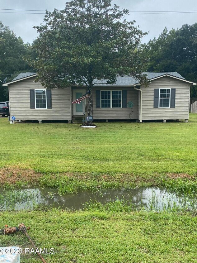 711 Bosco Hwy, Church Point, LA 70525 House Rental in Church Point