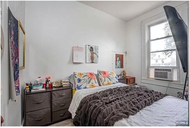 Bedroom #1 - 228 69th St