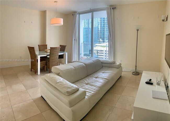 Foto del edificio - 185 SE 14th Terrace