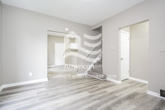 Foto del edificio - 924 E Dayton St