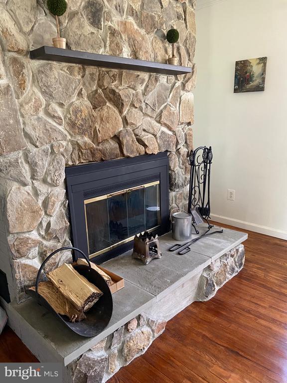 Foto del edificio - 8421 Impalla Dr