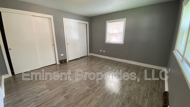 Building Photo - 10800 S Sangamon St