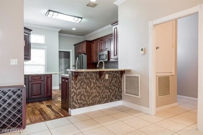 Foto del edificio - 4 br, 3 bath House - 21630 Sled Rd UNIT