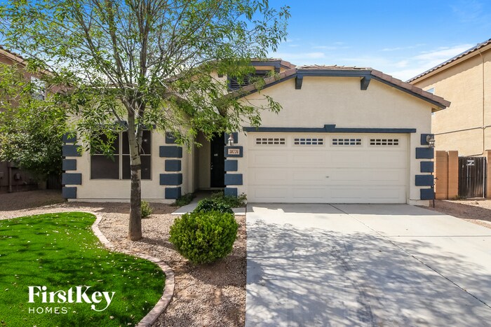 Primary Photo - 30776 N Bramwell Ave