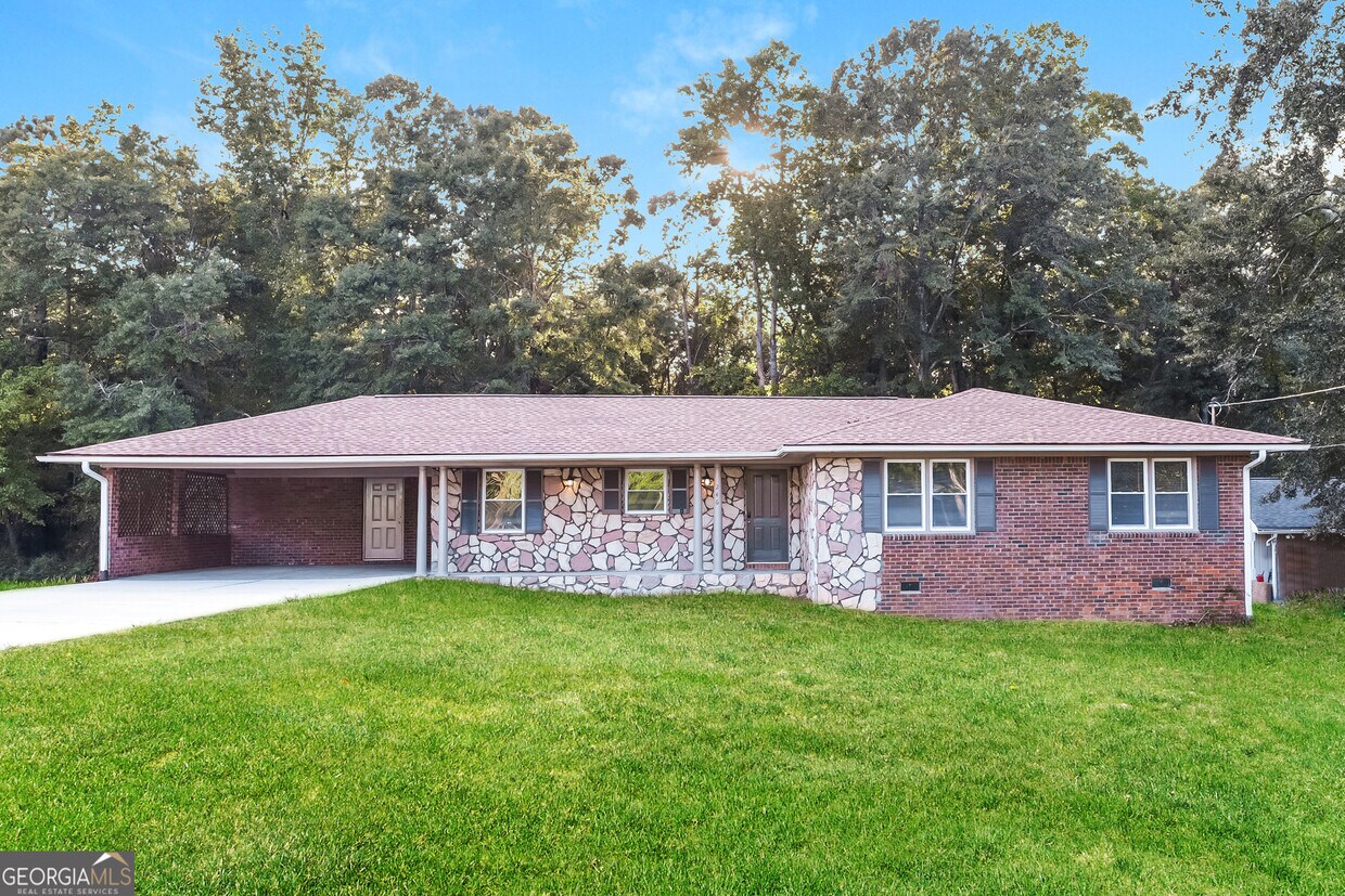 Primary Photo - 246 Timber Lake Cir