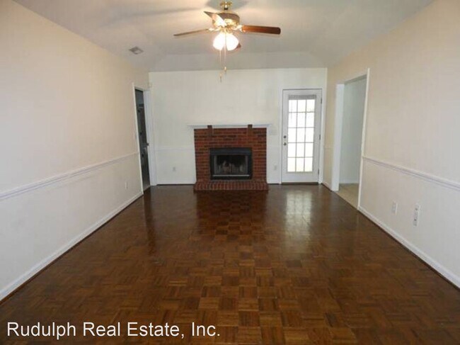 Foto del edificio - 3 br, 2 bath House - 2704 Braelinn Pkwy