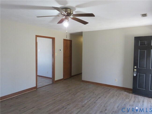 Foto del edificio - 7078 Ann Cabell Ct