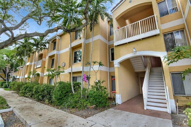 Building Photo - 2351 NW 33rd St