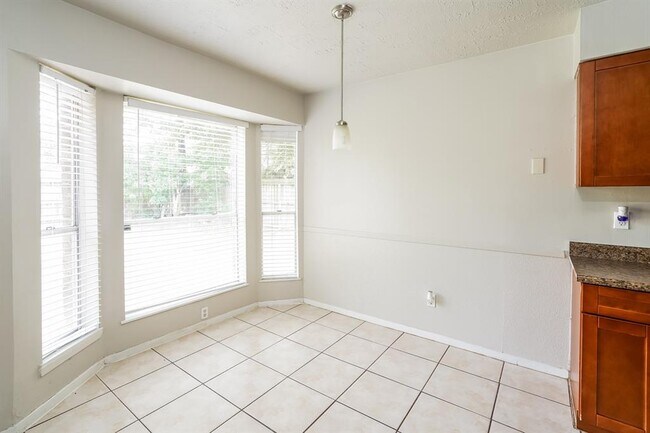 Foto del edificio - 7603 Stamen Dr