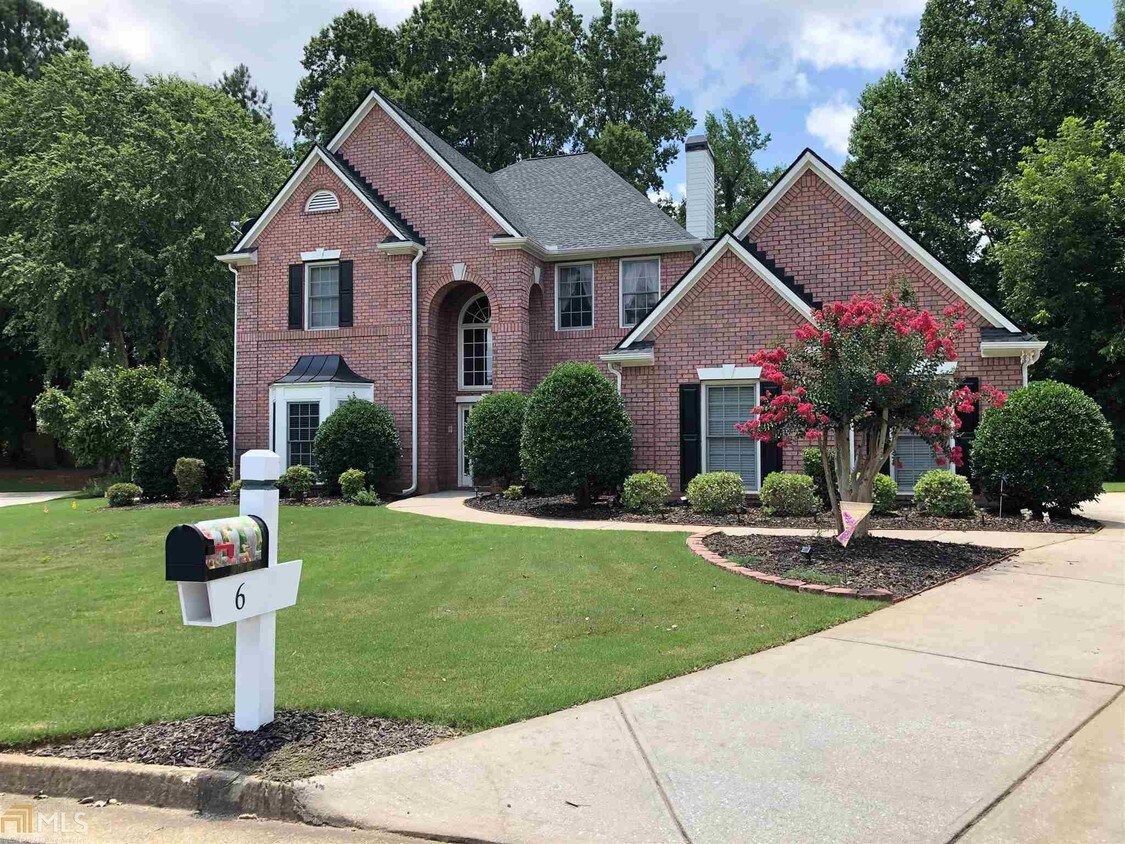 Primary Photo - 6 Hidden Woods Ln