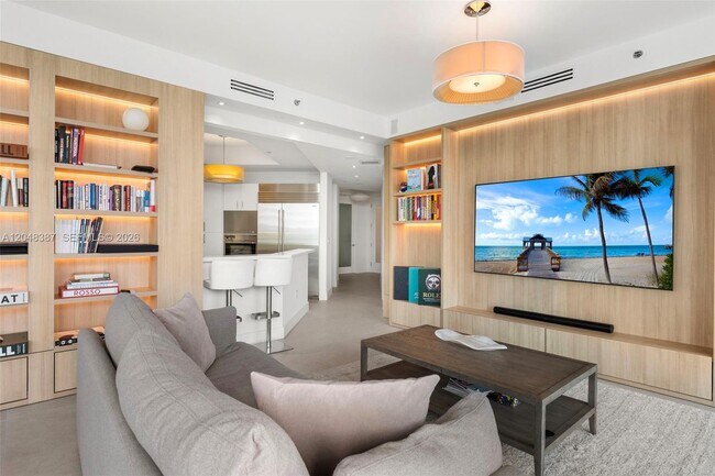 Foto del edificio - 100 South Pointe Dr