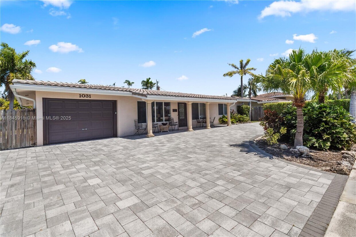Foto principal - 1031 SE 14th Dr