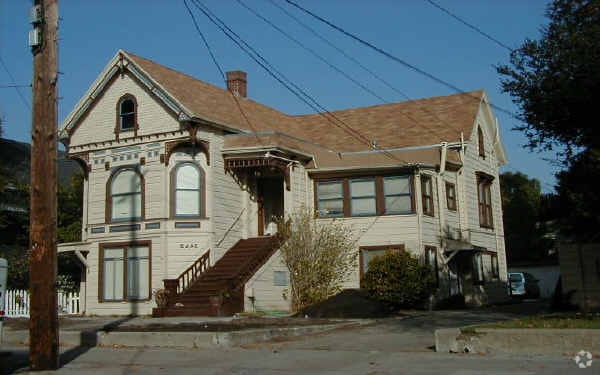 Building Photo - 2241 San Jose Ave