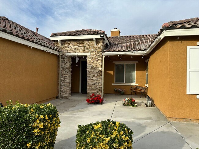 Foto del edificio - Beautiful Home in Mayfaire in the SW-$2,50...