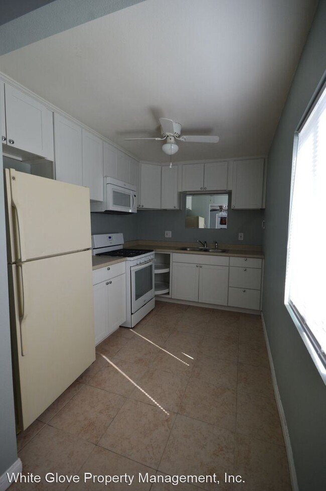Building Photo - 6342 Homewood Ave