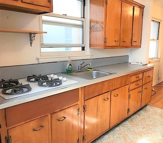 Foto principal - 6021 Madison St