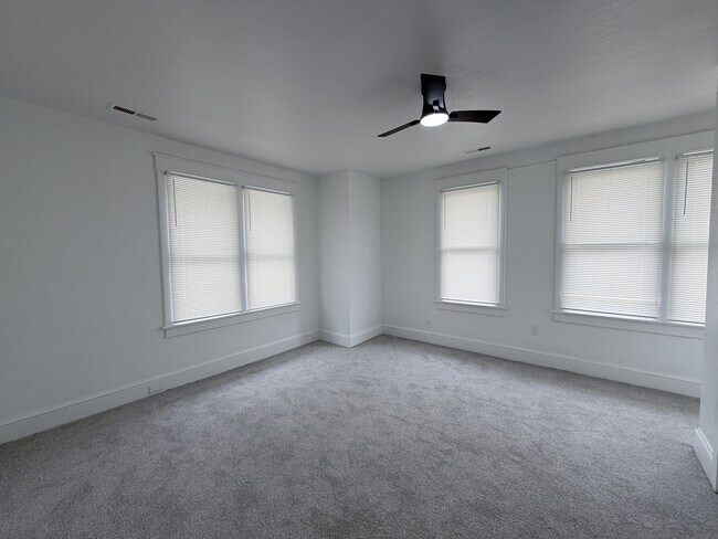 Foto del edificio - 1439 Chesapeake Ave