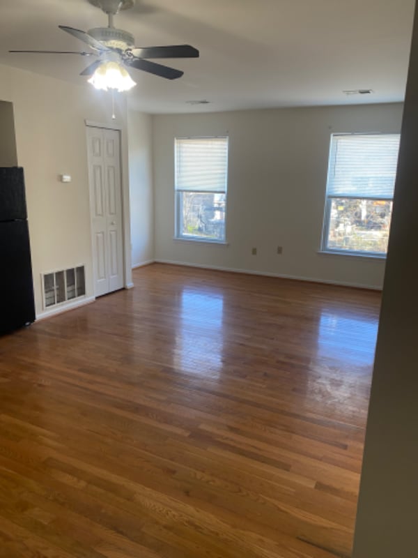 Photo - 9309 James St Apartment