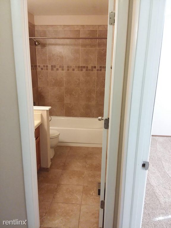 Foto del edificio - 2 br, 1.5 bath Townhome - 28 Murray Height...