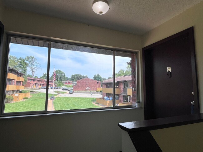 Foto del edificio - 1190 Calley Dr