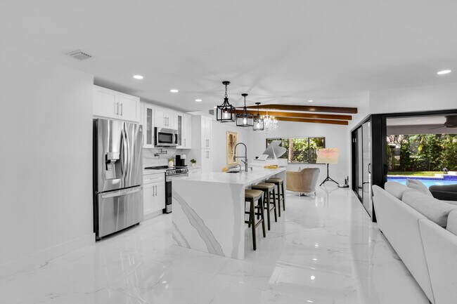 Foto del edificio - 1225 NW 15th St