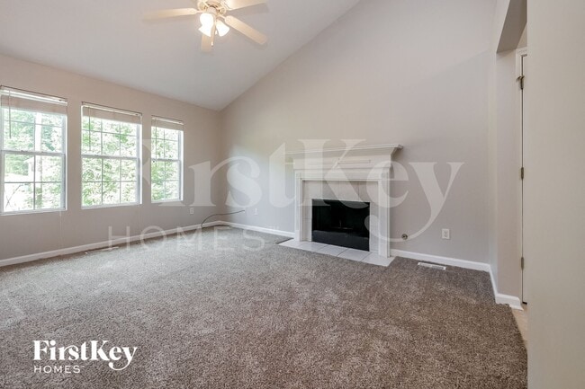 Building Photo - 240 Greensprings Dr