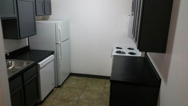 Foto del edificio - 421 10th St N