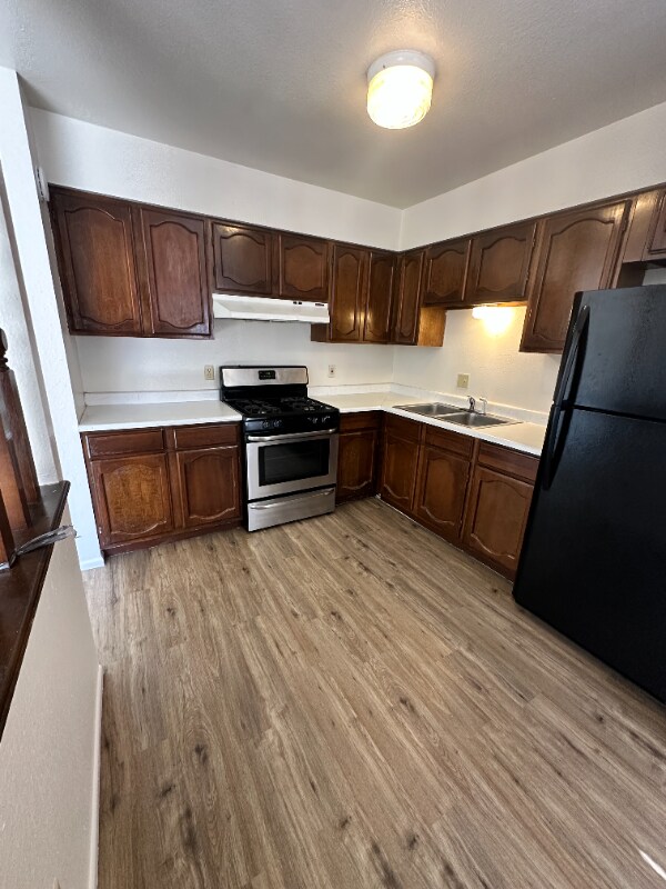 Foto del edificio - 2805 E 22nd St